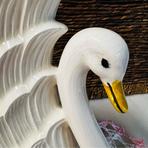 Vintage White Ceramic Swan Planter Mid-Century Modern Coastal Decor Elegant Bird - Picture 9 of 16